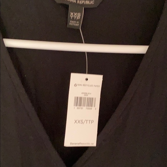 BNWT Banana Republic sleeveless top - XXS - Picture 6 of 6